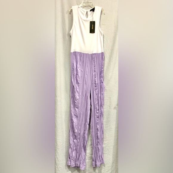 SHINESTAR crinkled white/Lavender one piece jumpsuit size S NWT - Picture 2 of 9